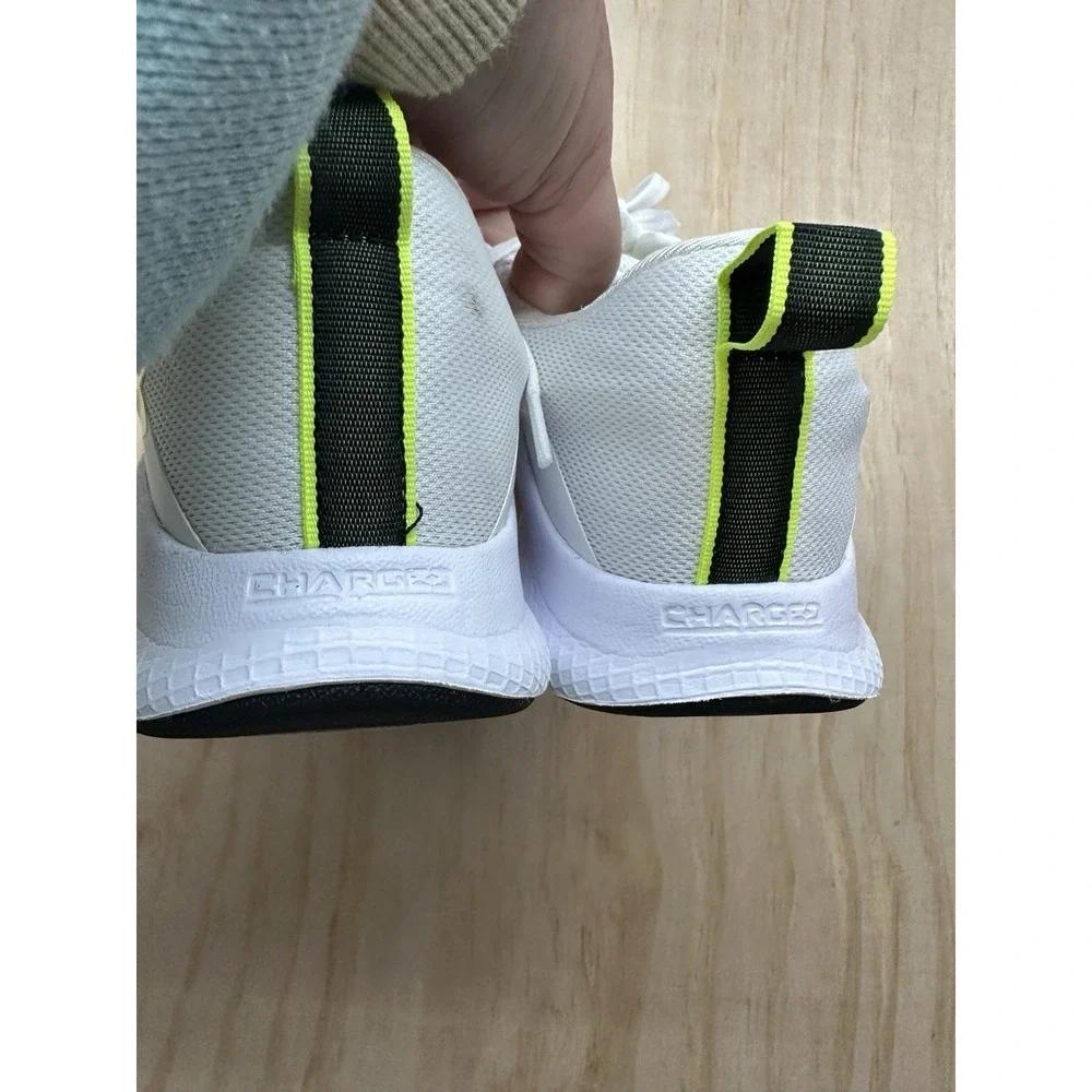 Under Armour Charged Aurora White Sneakers Men's Sz 10 Neon Green Logo Running‎